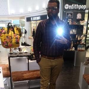 Meet your Posher, Johnny